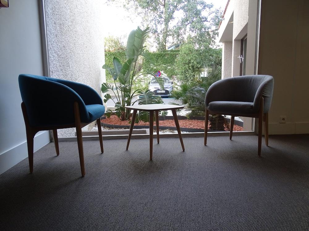 Holiday Inn Perpignan, An Ihg Hotel Zewnętrze zdjęcie