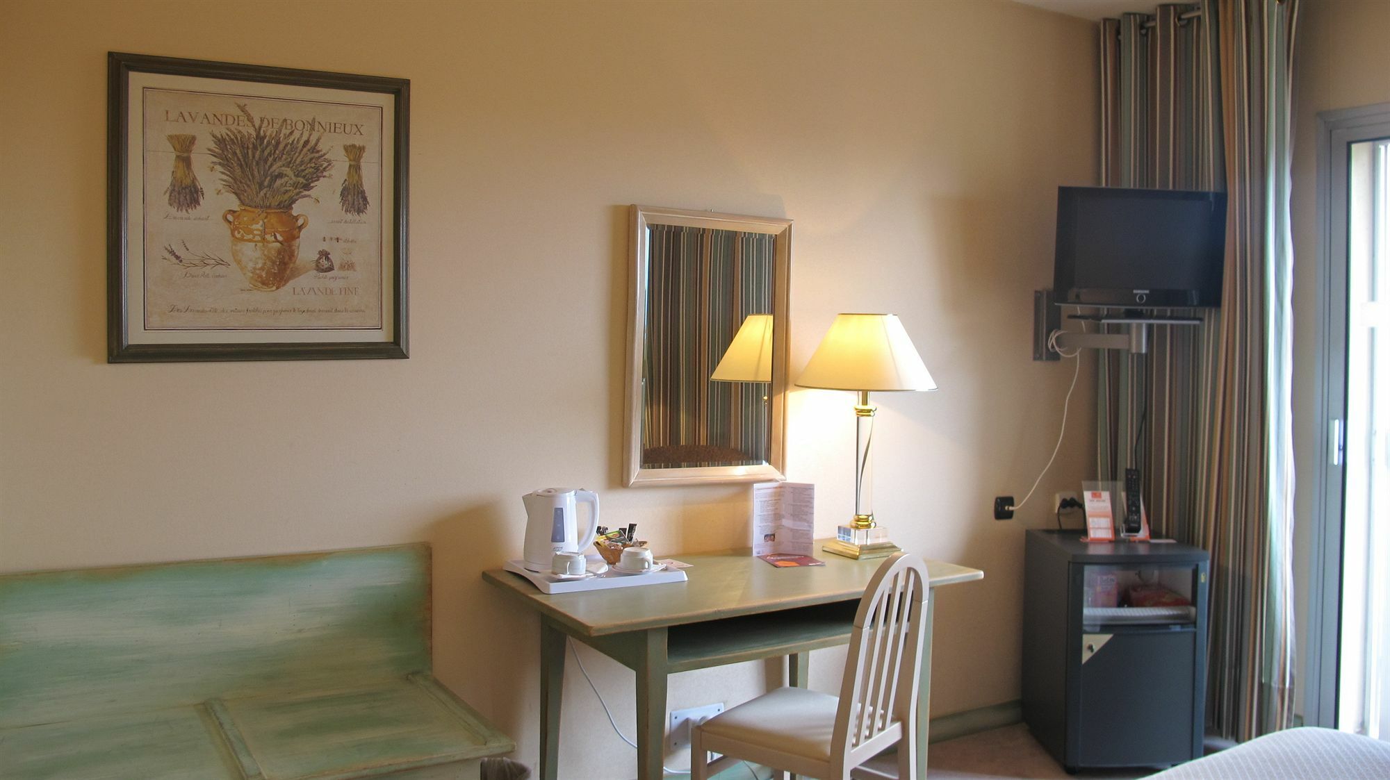 Holiday Inn Perpignan, An Ihg Hotel Zewnętrze zdjęcie