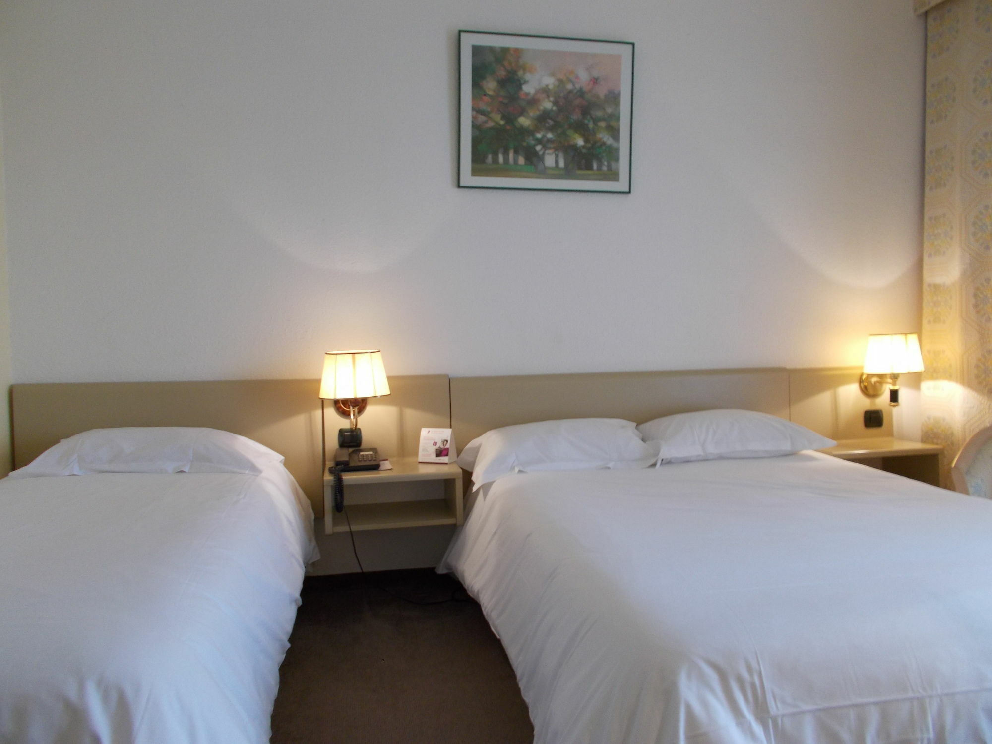 Holiday Inn Perpignan, An Ihg Hotel Zewnętrze zdjęcie
